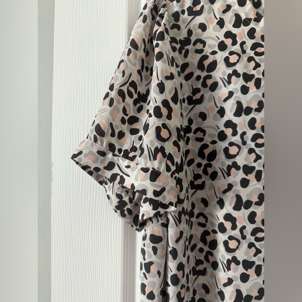 LOFT Plus Size 22 Leopard Print Blouse 🐾 - Picture 3 of 11